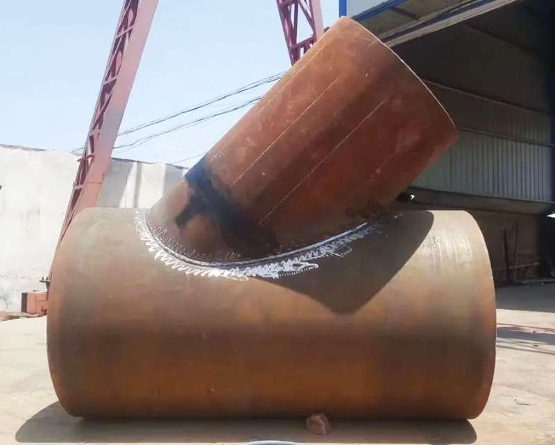 鋼（gāng）製焊接三通